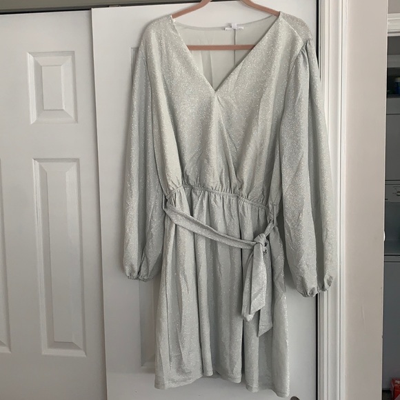 City Chic Dresses & Skirts - Chic Soul silver long sleeve mini dress, size 2X. Never worn.